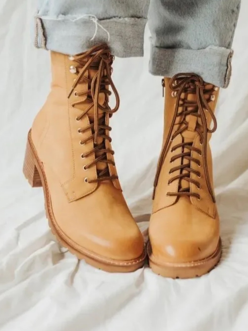 SEYCHELLES Anthropologie Women’s Lace-Up Heeled Combat Boots 10 in Tan